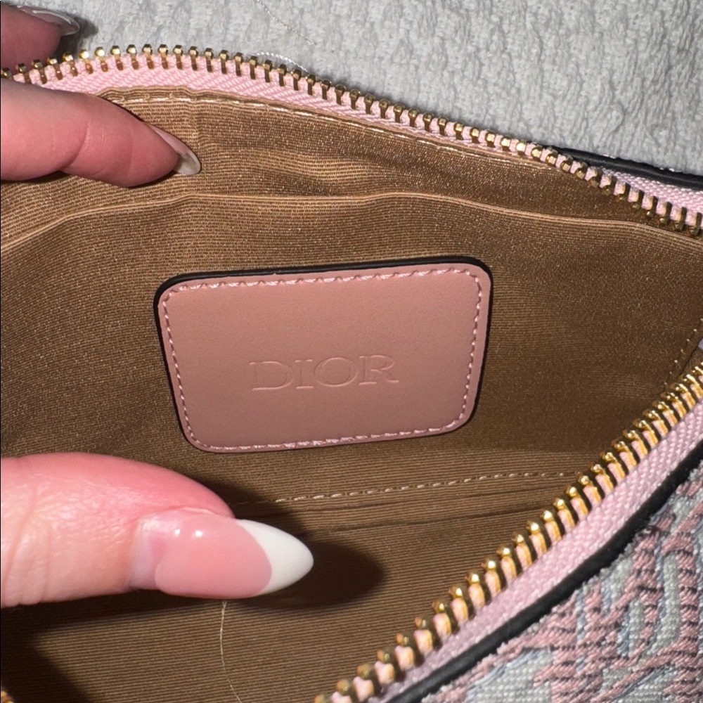 Faux Dior Pink and Cream Shoulder Bag - Picture 5 of 8